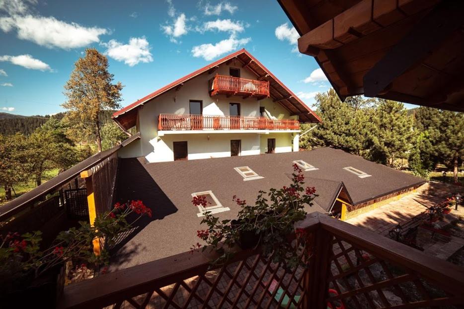 Grandemi Belvedere Bucovina Frasin Buitenkant foto