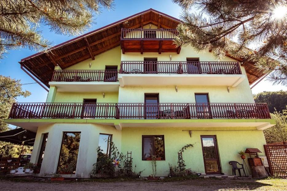 Grandemi Belvedere Bucovina Frasin Buitenkant foto