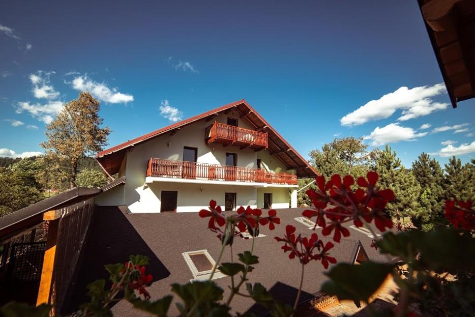 Grandemi Belvedere Bucovina Frasin Buitenkant foto