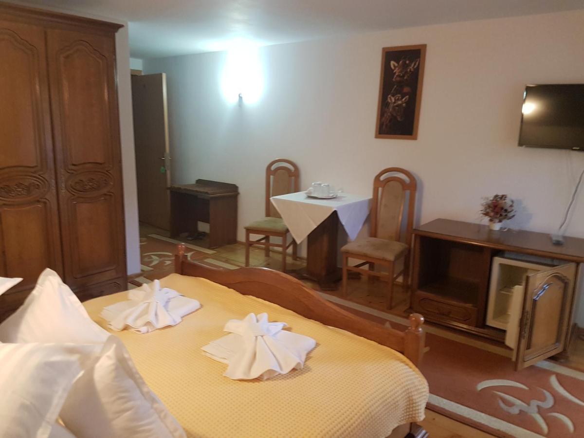 Grandemi Belvedere Bucovina Frasin Buitenkant foto